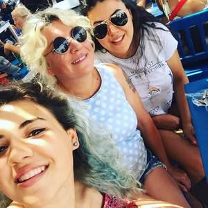 Meet your Posher, Arya